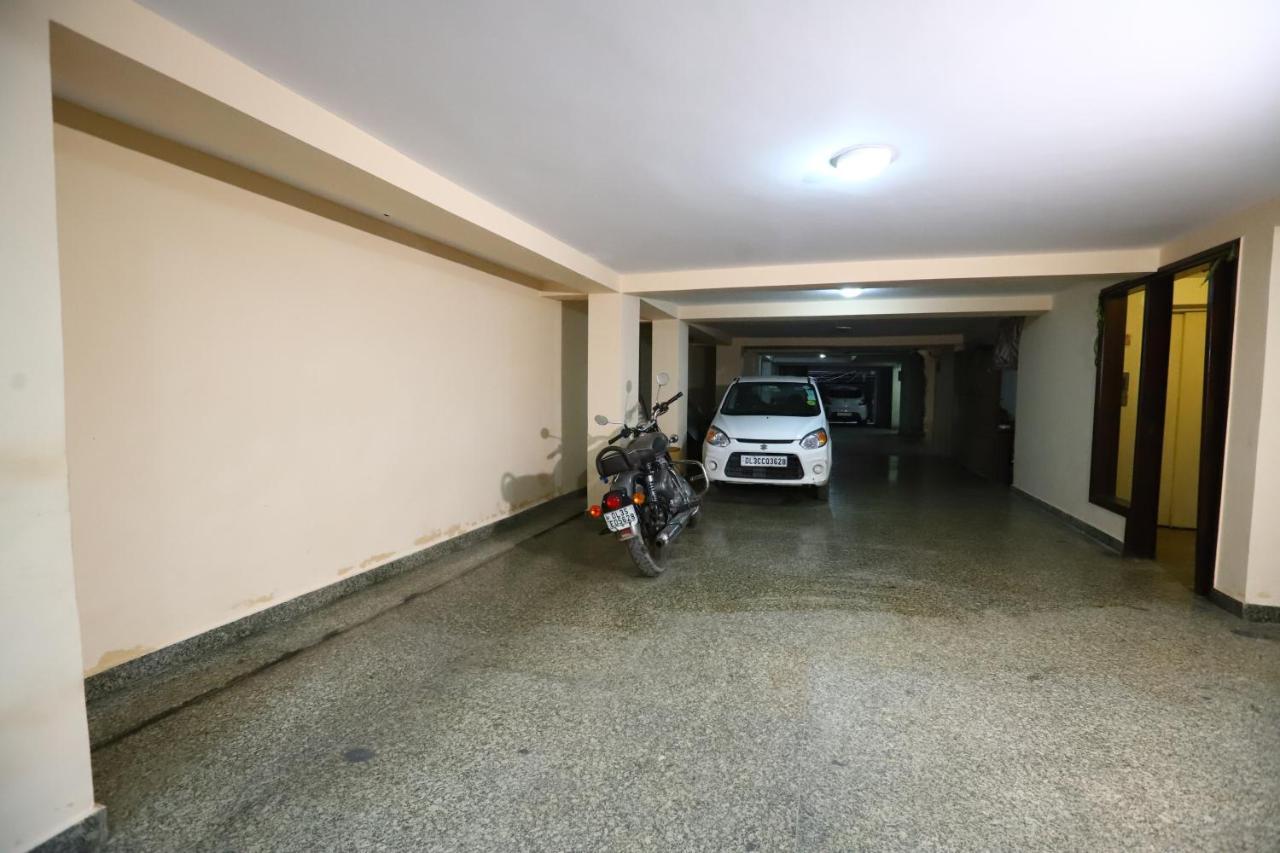 Hotel Nature View Green Park Metro Couple Friendly Neu-Delhi Exterior foto