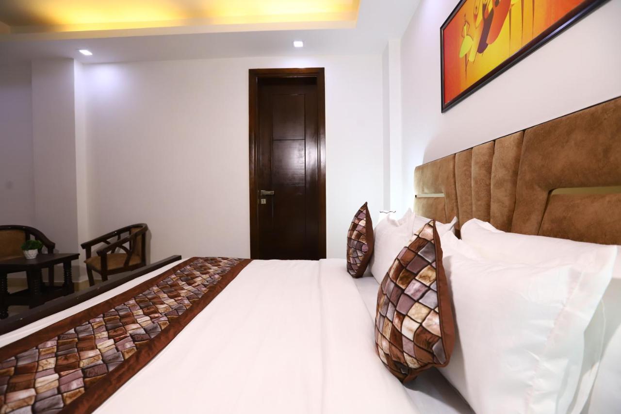 Hotel Nature View Green Park Metro Couple Friendly Neu-Delhi Exterior foto
